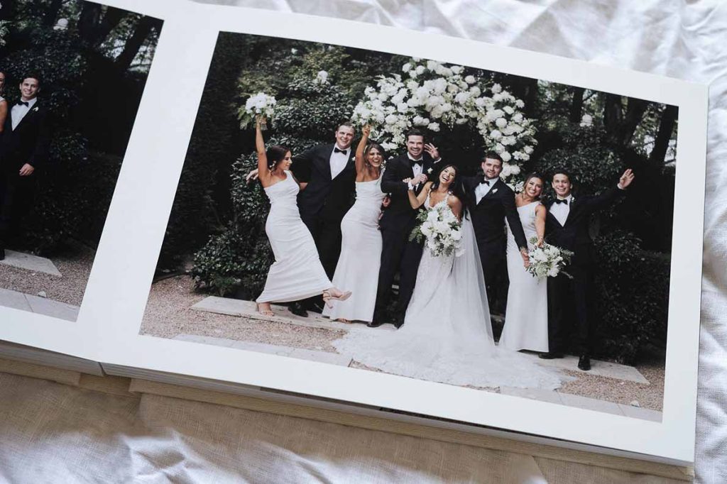 Impressive lay flat pages wedding photo album design