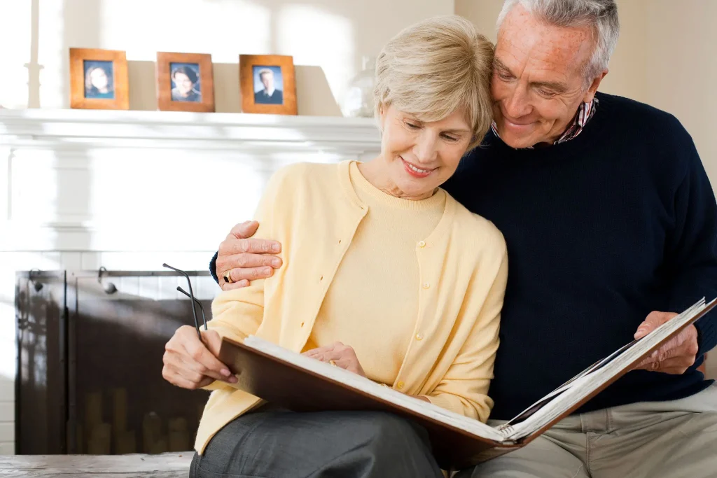 Why it's important to print your wedding photos. Parent Albums - replica wedding album for parents and grandparents