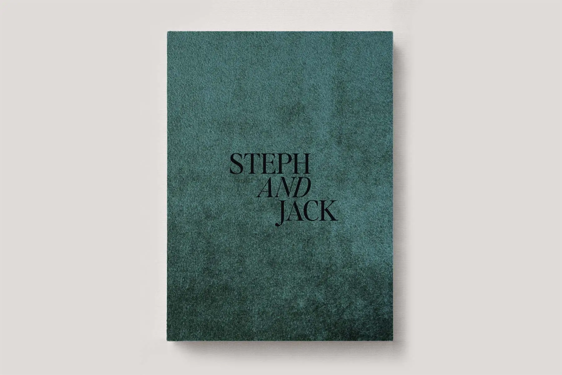 Wedding Photo Album with Velvet Emerald Green cover. Available in 3 formats; Landscape (horizontal), Square & Portrait (vertical) in 3 sizes; small, medium and large photo albums.